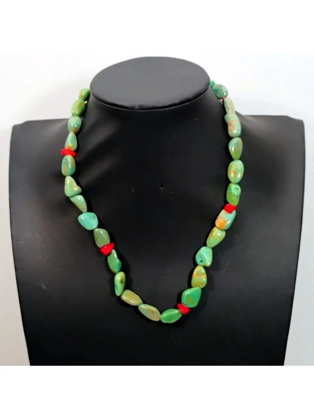 Turquoise Nugget Coral Bead Necklace Native Southwestern Green Matrix 16